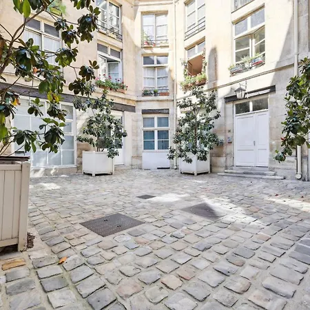 L'exclusif - Centre Apartment